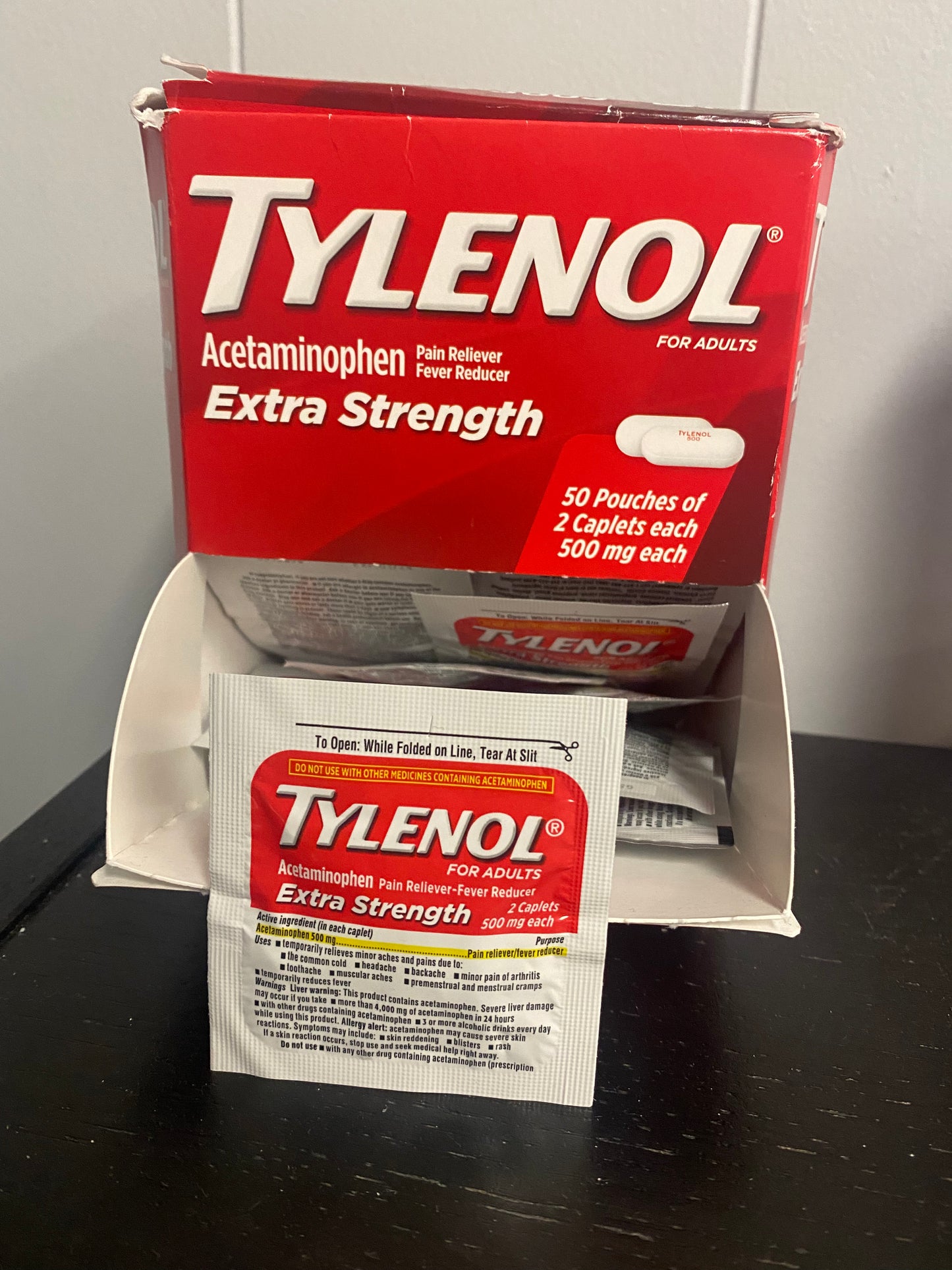 Tylenol (2 Caplets)